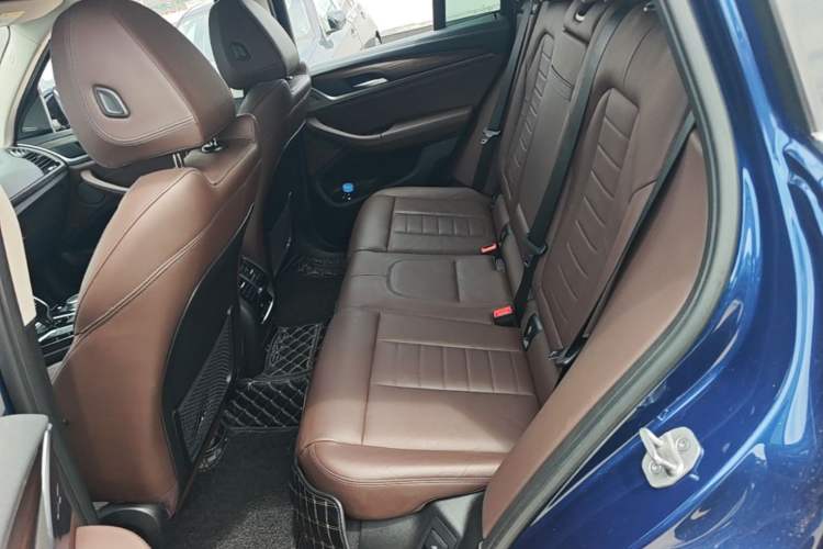 Used BMW X3 2021 xDrive28i M Sport Package Left Rear Seat
