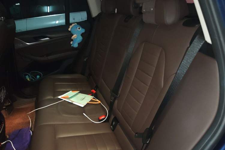 Used BMW X3 2021 xDrive28i M Sport Package Left Rear Seat
