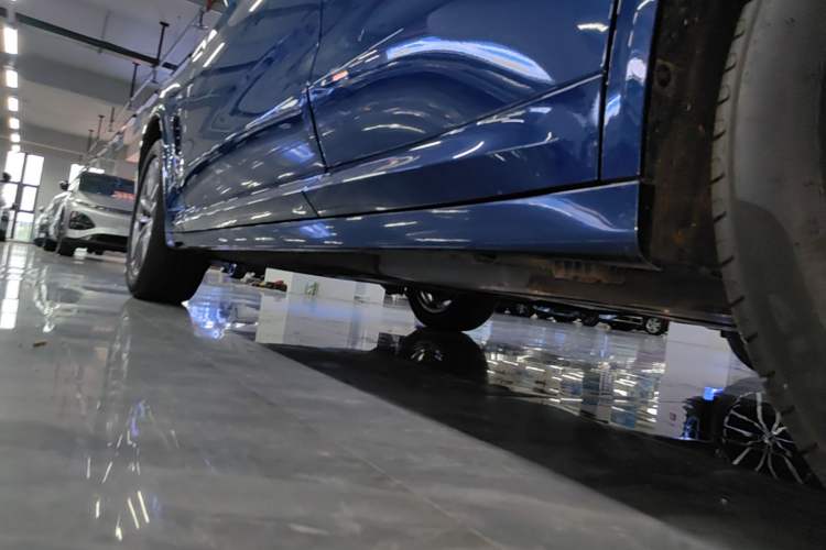 Used BMW X3 2021 xDrive28i M Sport Package Left Side Sill