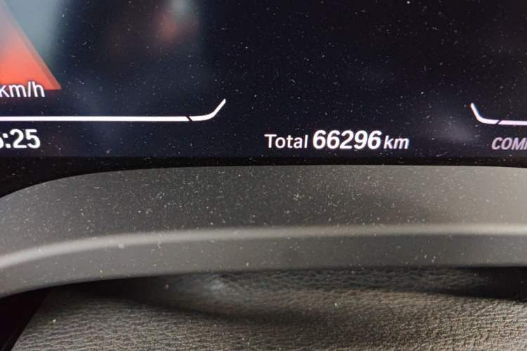 Used BMW X3 2021 xDrive25i M Sport Package Odometer Close Up