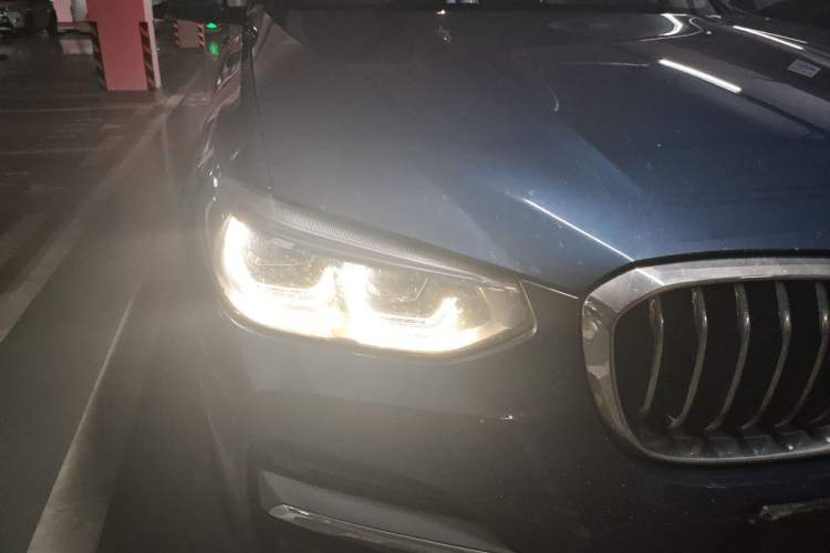Used BMW X3 2021 xDrive28i Luxury Package Right Front Headlight