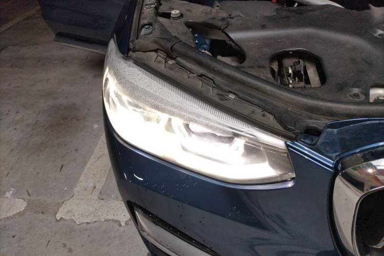 Used BMW X3 2021 xDrive28i Luxury Package Right Front Headlight