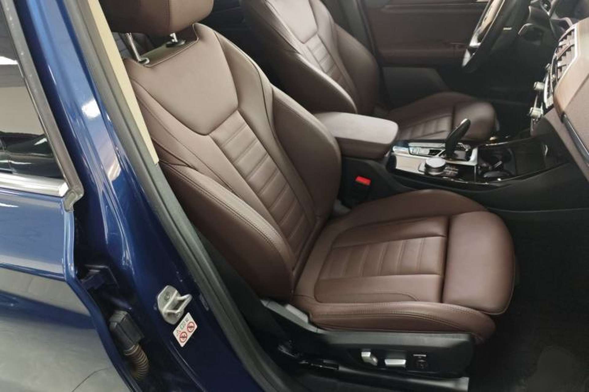 Used BMW X3 2021 xDrive28i Luxury Package Right Front Seat