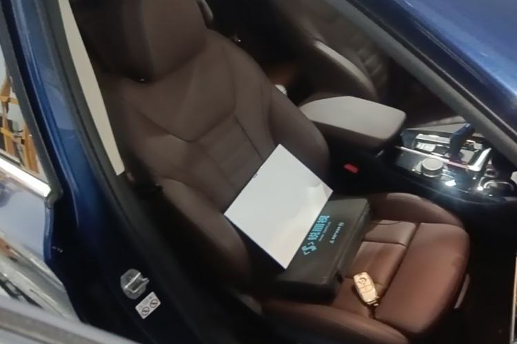Used BMW X3 2021 xDrive28i M Sport Package Right Front Seat