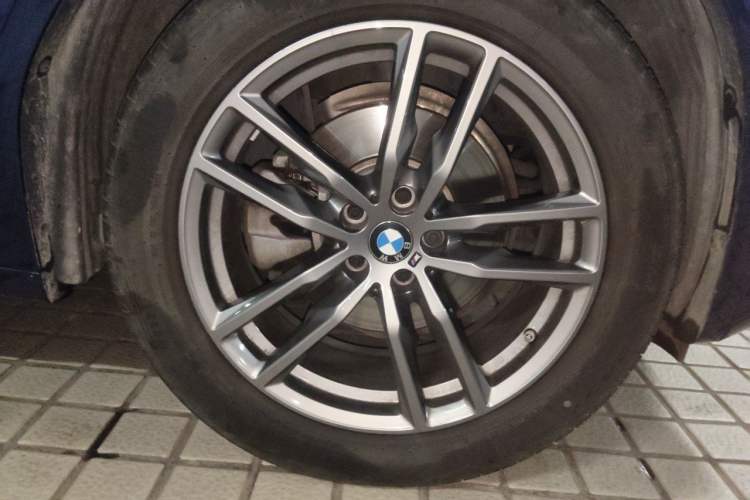 Used BMW X3 2021 Facelift xDrive25i Luxury Package Right Front Wheel Hub