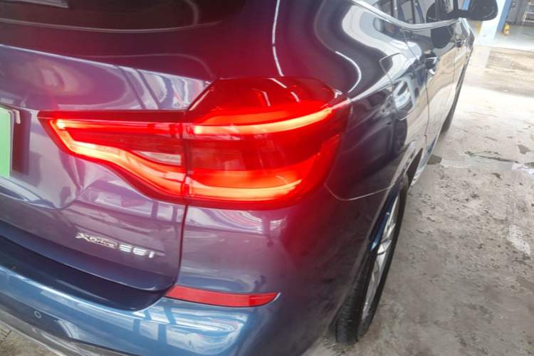 Used BMW X3 2021 xDrive30i Luxury Model with M Sport Package Right Rear Taillight