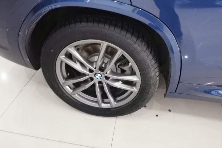 Used BMW X3 2021 xDrive28i M Sport Package Right Rear Wheel Hub