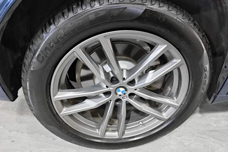 Used BMW X3 2021 xDrive28i M Sport Package Right Rear Wheel Hub