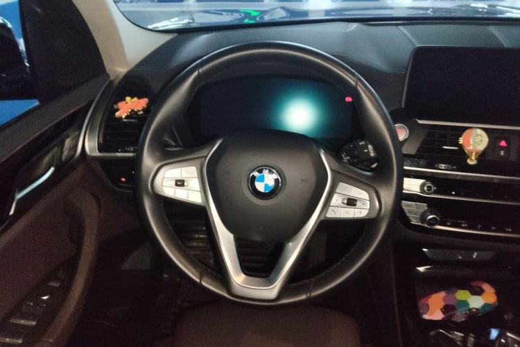 Used BMW X3 2021 xDrive25i Luxury Package Steering Wheel