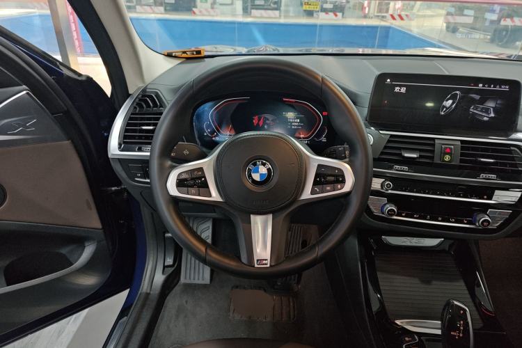 Used BMW X3 2021 xDrive25i M Sport Package Steering Wheel