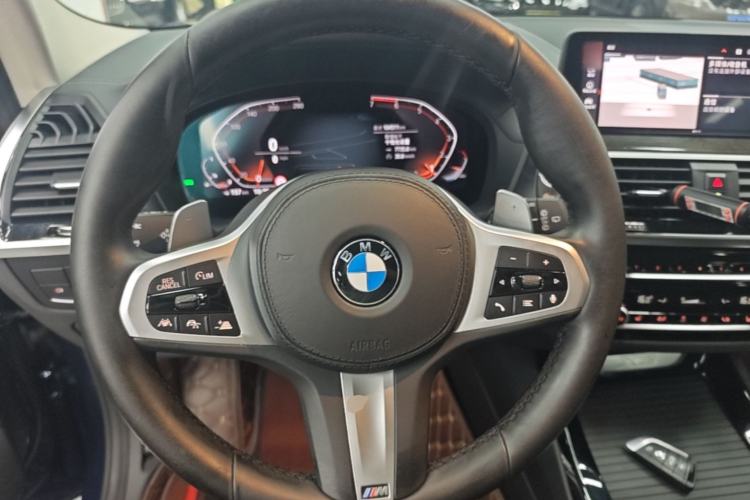 Used BMW X3 2021 xDrive30i Luxury Model with M Sport Package Steering Wheel