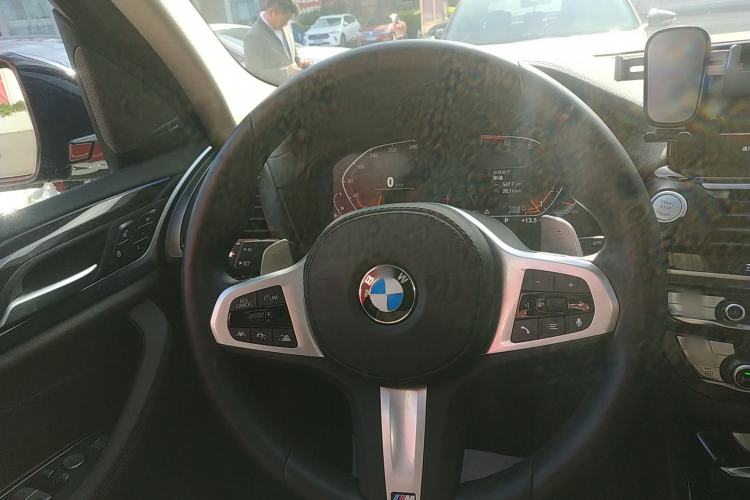 Used BMW X3 2021 xDrive30i Luxury Model with M Sport Package Steering Wheel
