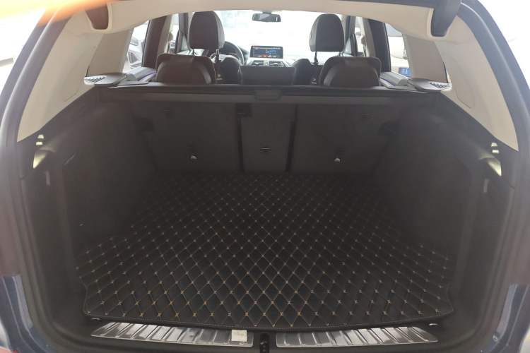 Used BMW X3 2021 xDrive28i M Sport Package Trunk