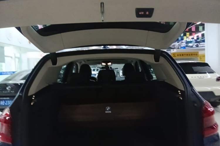Used BMW X3 2021 Restyled xDrive25i M Sport Package Trunk