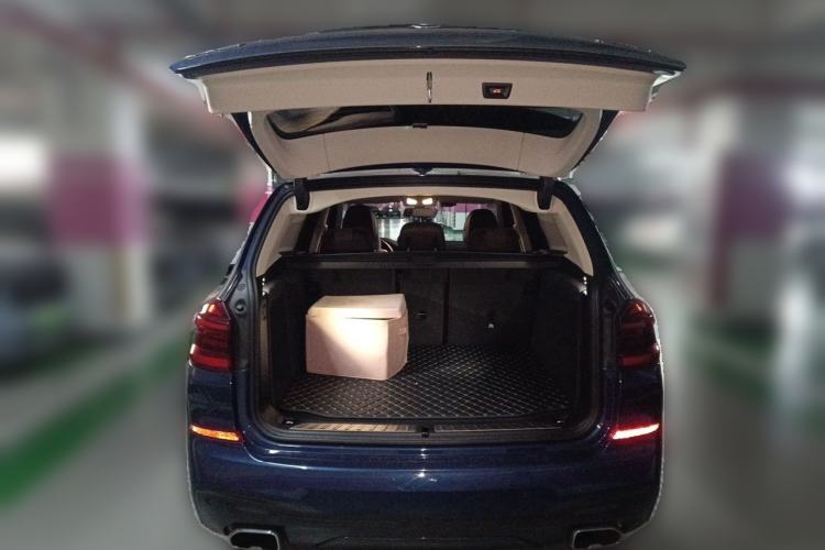Used BMW X3 2021 Restyled xDrive25i M Sport Package Trunk