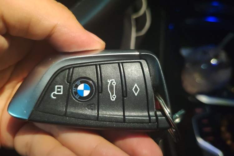 Used BMW X3 2021 xDrive28i Luxury Package Vehicle Key