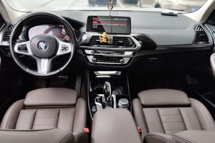 Used BMW X3 2021 xDrive25i M Sport Package Center Console