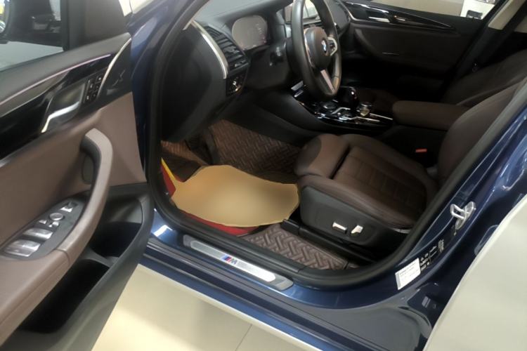 Used BMW X3 2021 xDrive25i M Sport Package Driver Seat
