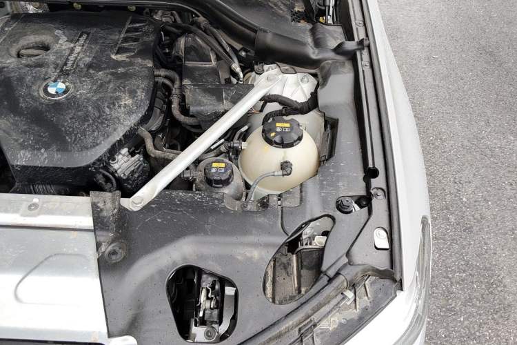 Used BMW X3 2021 xDrive25i M Sport Package Engine Bay Left
