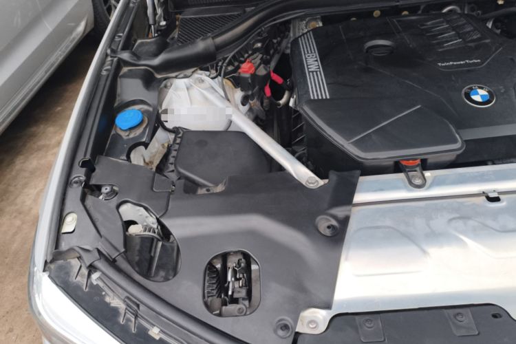 Used BMW X3 2021 xDrive25i M Sport Package Engine Bay Right