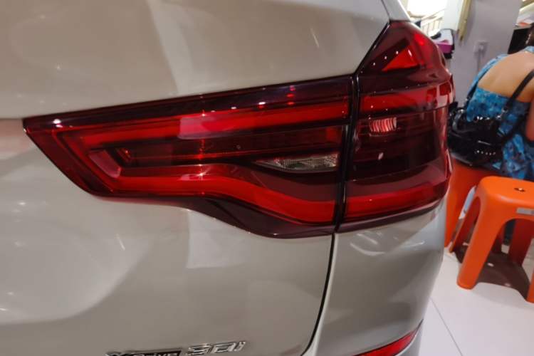 Used BMW X3 2021 xDrive25i M Sport Package Exterior 3