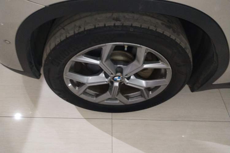 Used BMW X3 2021 xDrive28i Luxury Package Exterior 4