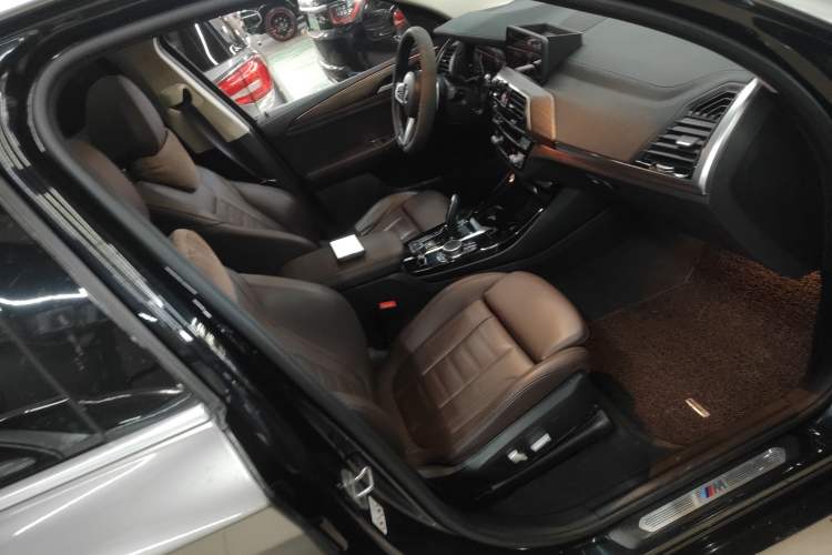 Used BMW X3 2021 Facelift xDrive28i M Sport Package Right Front Seat