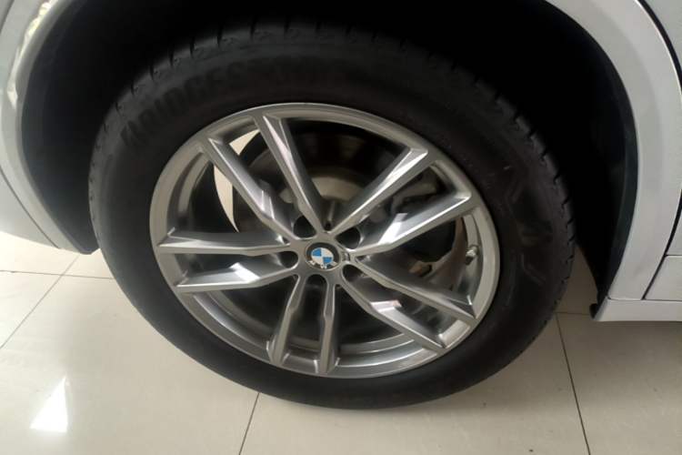 Used BMW X3 2021 xDrive25i M Sport Package Right Rear Wheel Hub