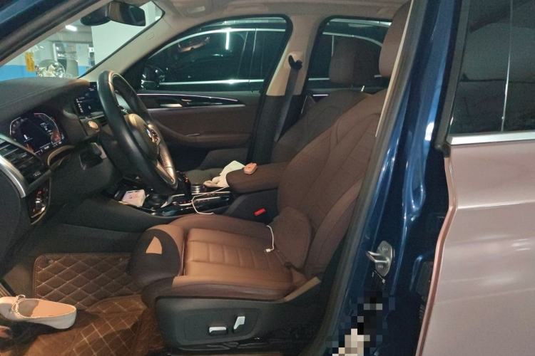 Used BMW X3 2021 Restyled xDrive25i M Sport Package Left Front Seat