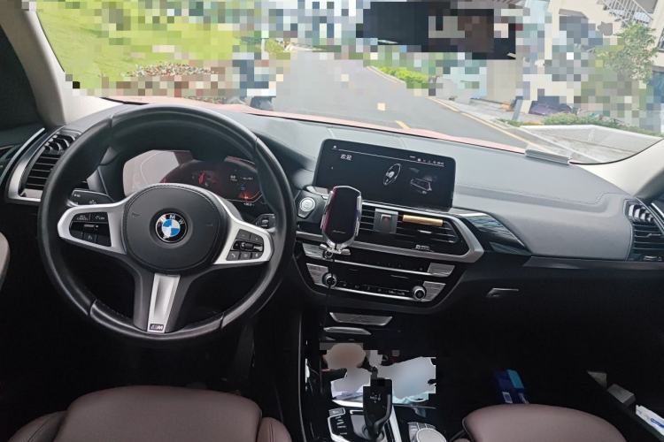Used BMW X3 2021 xDrive25i M Sport Package Center Console