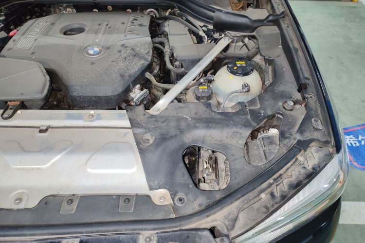 Used BMW X3 2021 xDrive25i M Sport Package Engine Bay Left