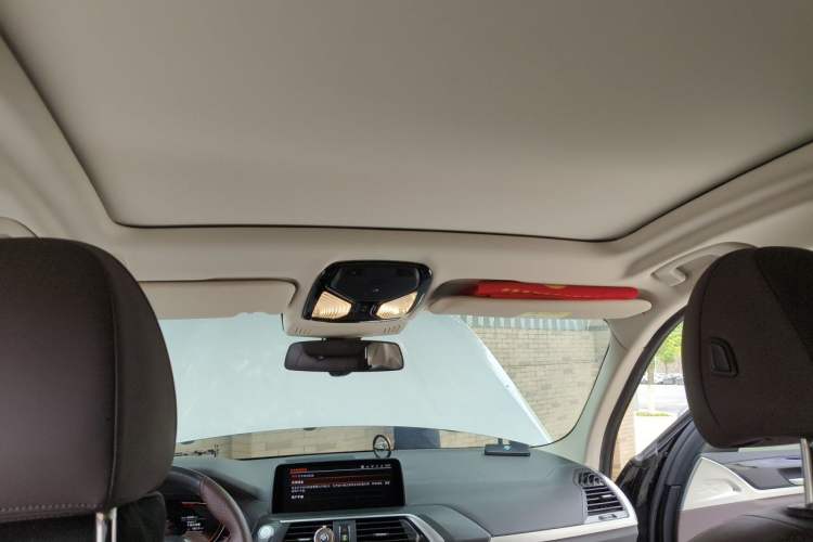 Used BMW X3 2021 xDrive25i Luxury Package Headliner