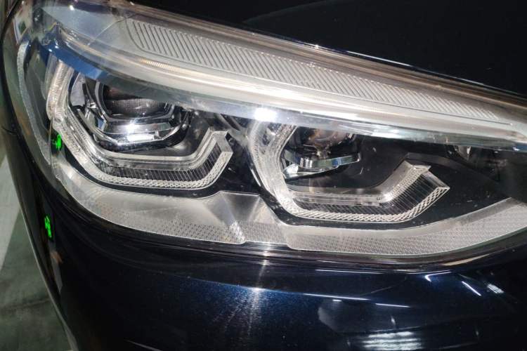Used BMW X3 2021 xDrive25i M Sport Package Right Front Headlight