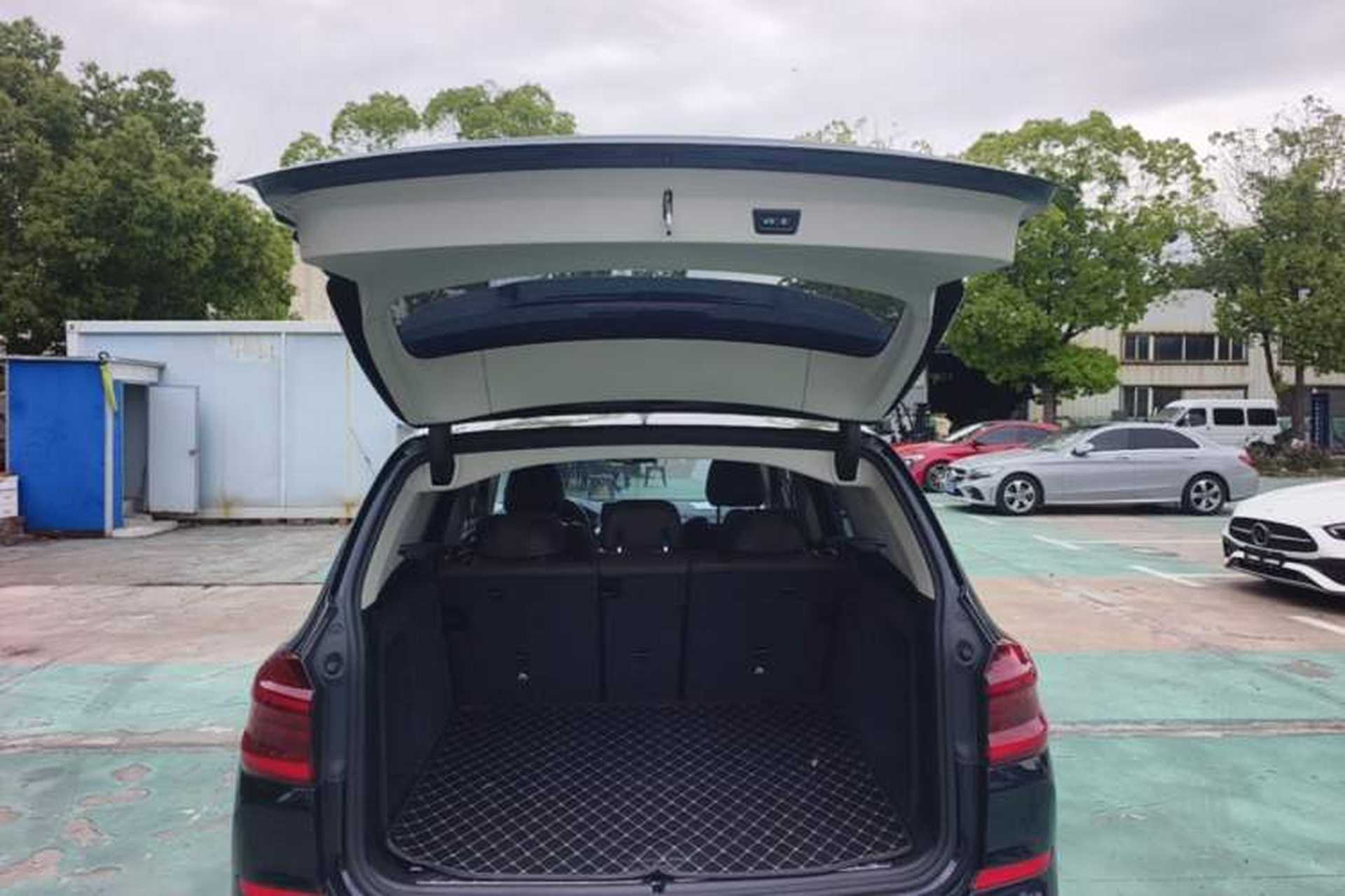 Used BMW X3 2021 xDrive30i Luxury Model with M Sport Package Trunk