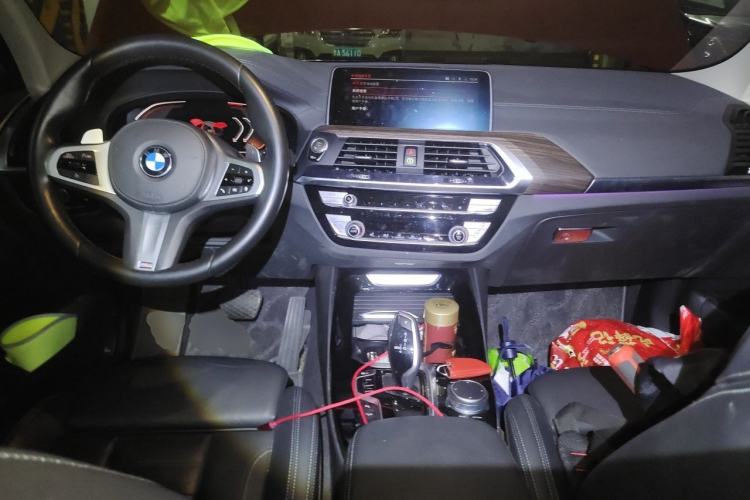 Used BMW X3 2021 xDrive28i M Sport Package Center Console