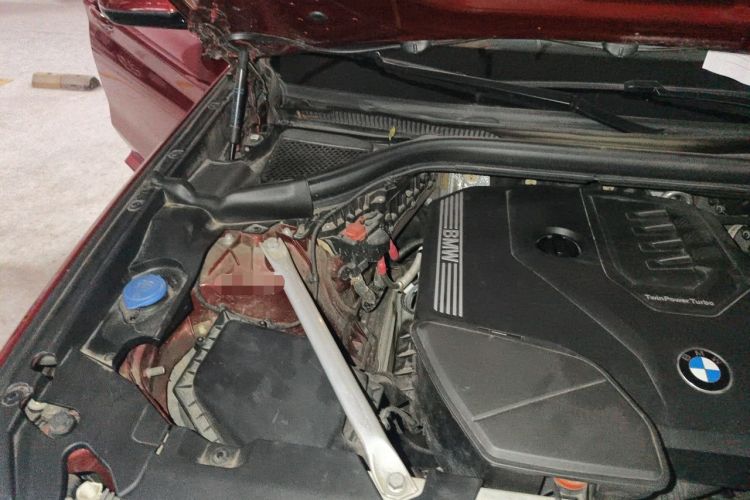 Used BMW X3 2021 xDrive28i M Sport Package Engine Bay Right