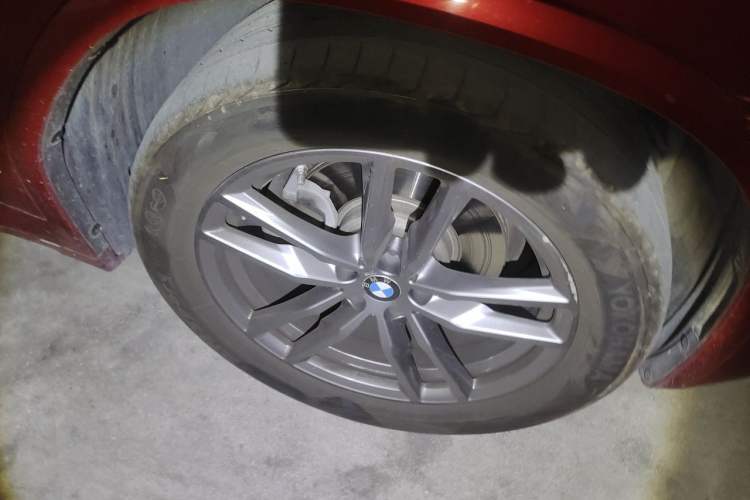 Used BMW X3 2021 xDrive28i M Sport Package Right Front Wheel Hub