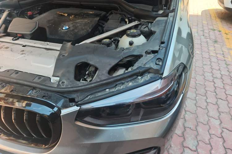 Used BMW X3 2021 xDrive28i Luxury Package Engine Bay Left