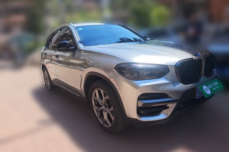 Used BMW X3 2021 xDrive28i Luxury Package Front Right 45 Deg