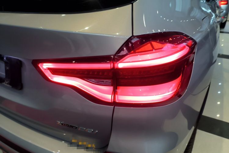 Used BMW X3 2021 xDrive28i Luxury Package Right Rear Taillight
