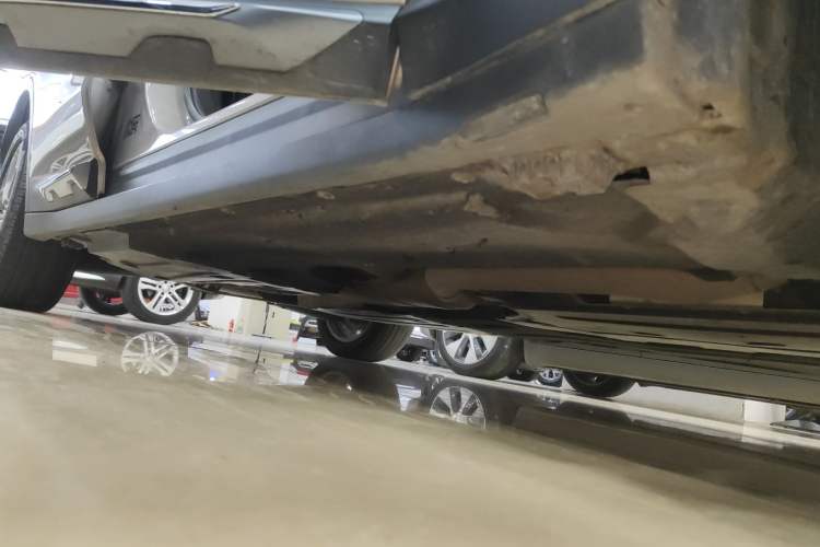 Used BMW X3 2021 xDrive28i Luxury Package Right Side Sill