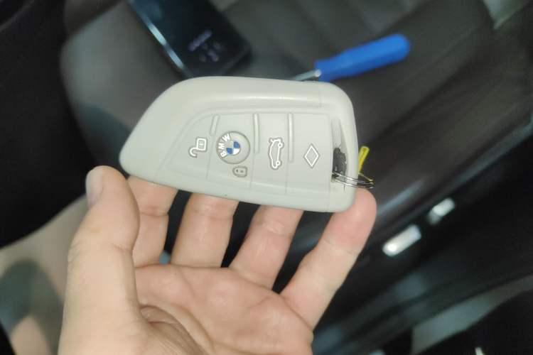 Used BMW X3 2021 xDrive28i Luxury Package Vehicle Key