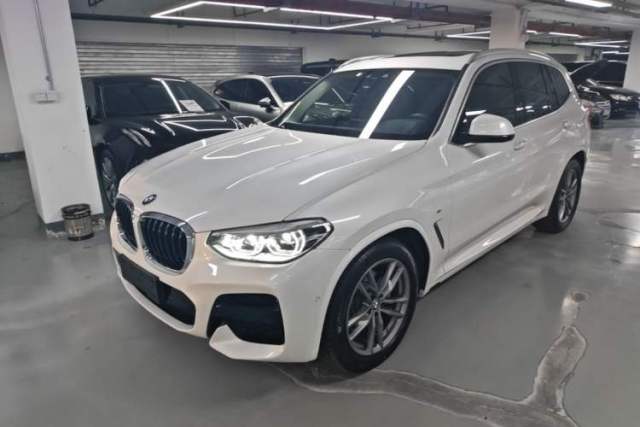 Ojetý BMW X3 2021 xDrive28i M Sport Package