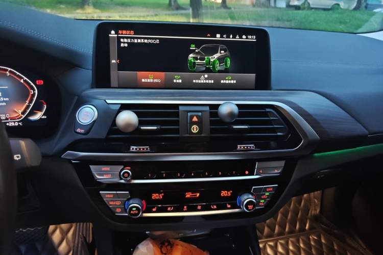 Used BMW X3 2021 xDrive28i M Sport Package Audio And AC Panel