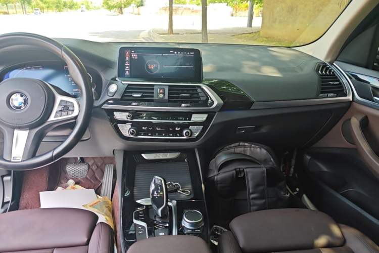 Used BMW X3 2021 Restyled xDrive25i M Sport Package Audio And AC Panel