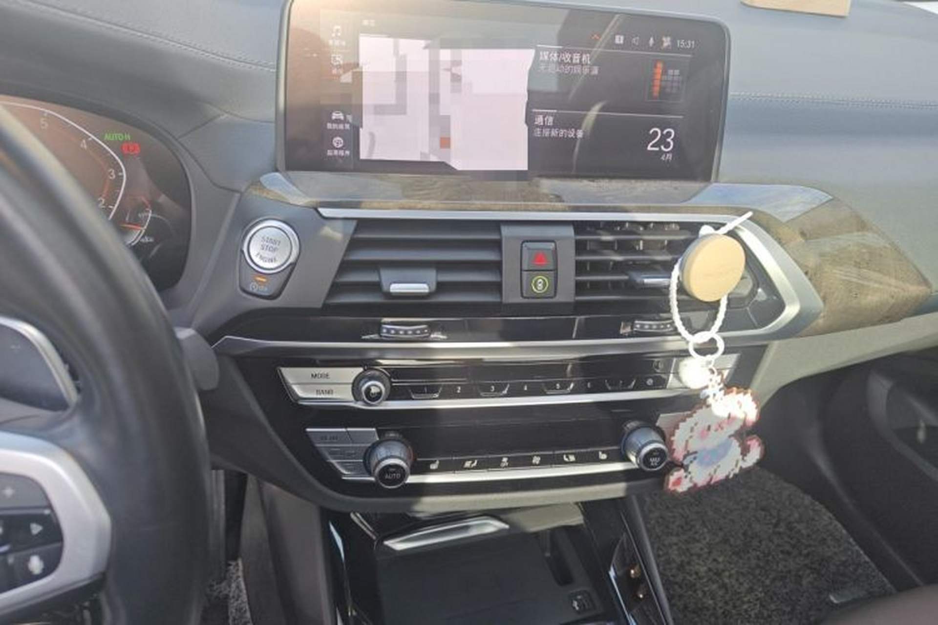Used BMW X3 2021 xDrive30i Luxury Model with M Sport Package Audio And AC Panel