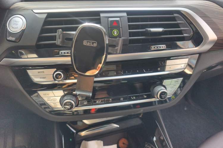 Used BMW X3 2021 Facelift xDrive28i M Sport Package Audio And AC Panel