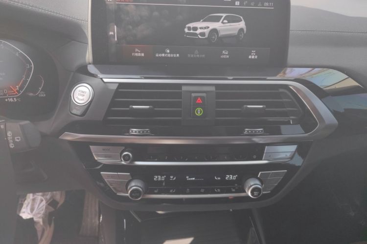 Used BMW X3 2021 Facelift xDrive25i Luxury Package Audio And AC Panel