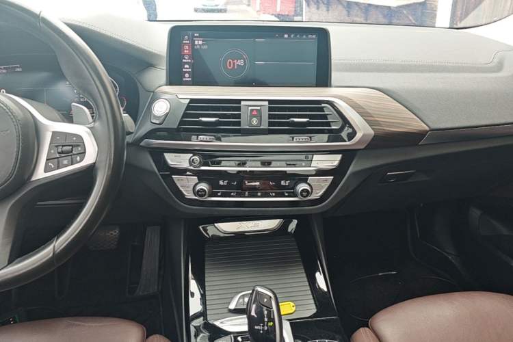Used BMW X3 2021 xDrive28i M Sport Package Audio And AC Panel