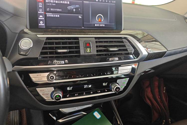 Used BMW X3 2021 xDrive28i M Sport Package Audio And AC Panel